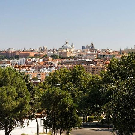 Apartamento Urgel Madrid Bagian luar foto